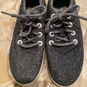 All Birds Sz 8 GUC See all pictures